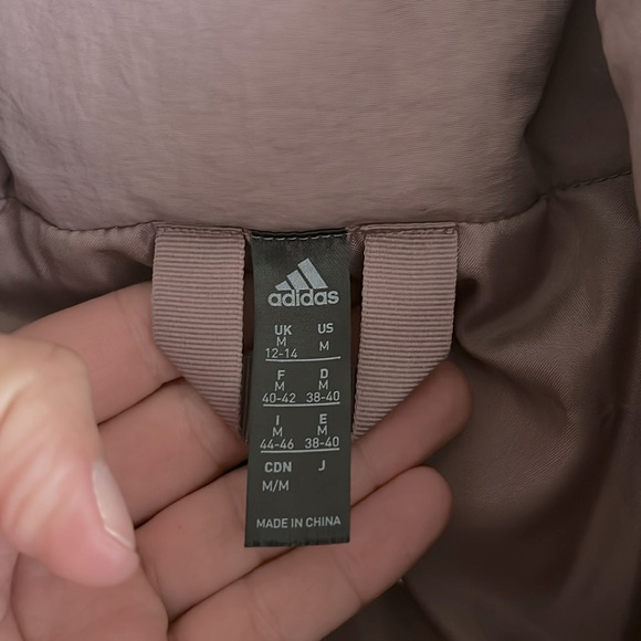 ADIDAS BIG BAFFLE DOWN JACKET SIZE MEDIUM - Picture 17 of 17